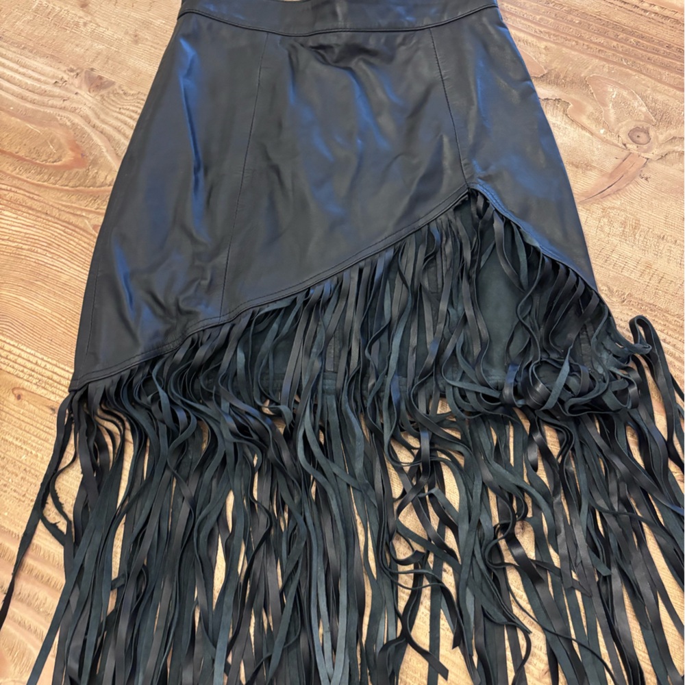 Understated Leather Western Fringe black Skirt/ size s